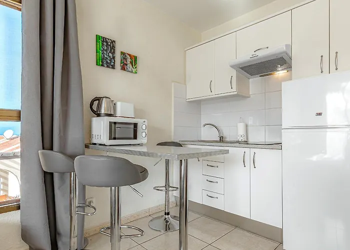 Апартаменти Costa Adeje-mareverde Complex F15